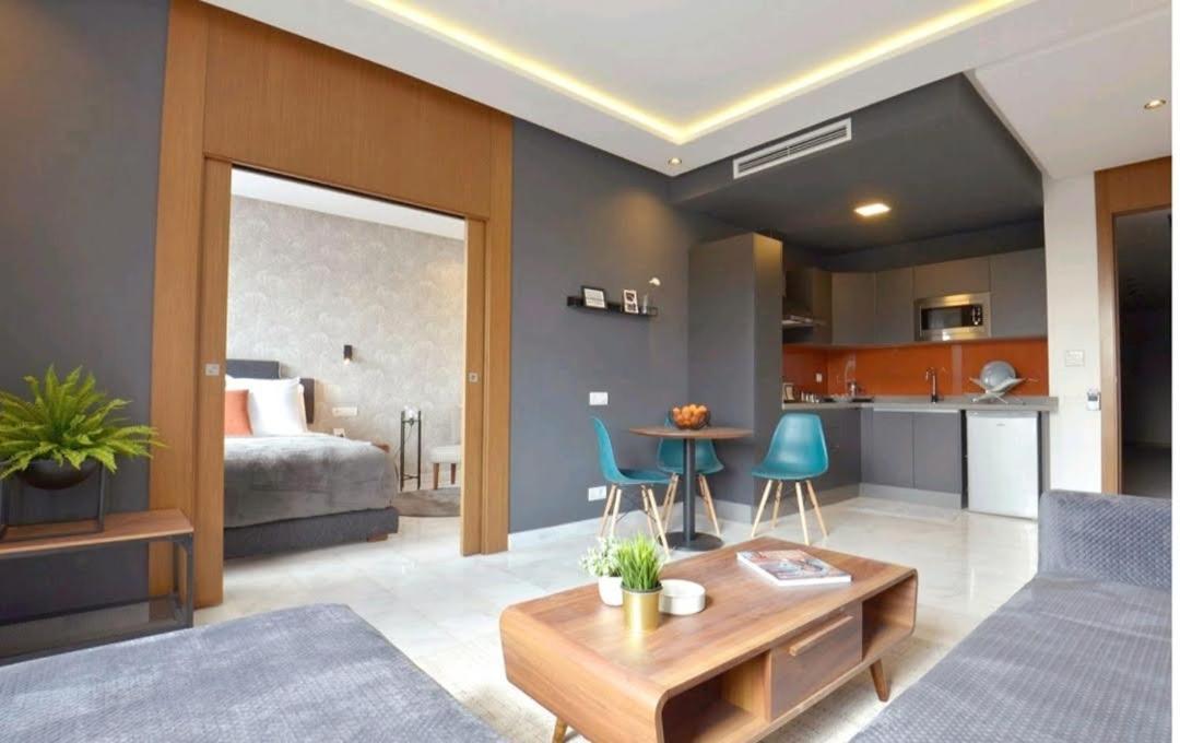 B-living Luxury *